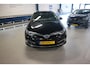 Toyota Auris Touring Sports 1.8 Hybrid / FULL OPTIONS / BLACK PACK / NAP KM STAND ! ! !