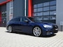 Audi A6 Avant 55 TFSI e S-Line Quattro Competition Navarra Blue 367PK| Pano | Ambient+ | Carbon | Leder Dashboard | Matrix Led (Luxe) | Digital Dash | Alcantara | Trekhaak | Carplay | Memory | Camera | ACC | Lane Assist | Dodehoek Detectie | 20''