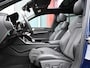 Audi A6 Avant 55 TFSI e S-Line Quattro Competition Navarra Blue 367PK| Pano | Ambient+ | Carbon | Leder Dashboard | Matrix Led (Luxe) | Digital Dash | Alcantara | Trekhaak | Carplay | Memory | Camera | ACC | Lane Assist | Dodehoek Detectie | 20''