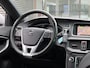 Volvo V40 1.5 T3 Polar+ Sport Automaat, R-design, Trekhaak met afneembare kogel, Panoramadak, Climate control, Cruise control, Harman Kardon audio, Extra getinte ramen achter, Leder-nubuck, 17 inch R-design wielen