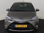 Toyota Yaris 1.5 Hybrid Premium | Dealer onderhouden | Panoramadak | Cruise Control | Climate Control | Achteruitrijcamera | DAB | Elektrisch verstel/inklapbare spiegels |