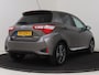 Toyota Yaris 1.5 Hybrid Premium | Dealer onderhouden | Panoramadak | Cruise Control | Climate Control | Achteruitrijcamera | DAB | Elektrisch verstel/inklapbare spiegels |