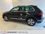 Volkswagen Tiguan VW Tiguan Hybride 1.4 elegance uitvoering-Wegklapbare trekhaak-Carplay-Cruise controle lane assist etc.