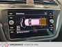 Volkswagen Tiguan VW Tiguan Hybride 1.4 elegance uitvoering-Wegklapbare trekhaak-Carplay-Cruise controle lane assist etc.