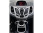 Ford Fiesta 1.4 Titanium LPG/BENZINE 5 deurs - APK TM 04-06-2027 - ECC - CRUISE CONTROLE - LMV - PDC - EL. INKLAPBARE SPIEGELS - BLUETOOTH - VERWARMDE VOORRUIT - NAP - NL AUTO -