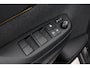 Toyota Yaris Cross 1.5 Hybrid AWD Adventure | Apple Carplay / Android Auto | Stoelverwarming | 18 inch | Keyless | Adaptive Cruise | Clima | Camera | Full LED |