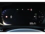 Volvo V60 T8 Plug-in hybrid AWD Plus Dark | Trekhaak | Verwarmbare voorstoelen+stuurwiel+achterbank | Premium audio by Harman Kardon | Verwarmbare voorruit | Rondom zichtcamera | 18 inch Lichtmetalen velgen |