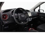 Toyota Yaris 1.5 Hybrid Design Red | Navigatie | Cruise Control | Clima | Camera | 15 inch | Rijstrooksensor | Bluetooth
