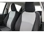 Toyota Yaris 1.5 Hybrid Design Red | Navigatie | Cruise Control | Clima | Camera | 15 inch | Rijstrooksensor | Bluetooth