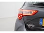 Toyota Yaris 1.5 Hybrid Design Red | Navigatie | Cruise Control | Clima | Camera | 15 inch | Rijstrooksensor | Bluetooth