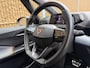 CUPRA Born Business 62 kWh SoH 91,98% Aurora Blue | Climate control | Cruise control adaptief | DAB ontvanger | Apple CarPlay/Android Auto | Full-LED | Navigatiesysteem | Parkeersensoren voor en achter | Achteruitrijcamera