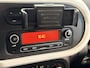 Renault Twingo 70PK SCe Collection | Unieke trekhaak voor fietsendrager | Airco | Bluetooth | USB | Elektrische Ramen & Spiegels | Centrale Deurvergrendeling | Hoge instap |