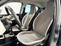 Renault Twingo 70PK SCe Collection | Unieke trekhaak voor fietsendrager | Airco | Bluetooth | USB | Elektrische Ramen & Spiegels | Centrale Deurvergrendeling | Hoge instap |