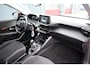 Peugeot 208 1.2 PureTech Blue Lease Active distributie vervangen