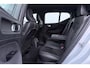 Volvo XC40 T5 Recharge R-Design | Camera | Keyless | Elektrische Achterklep | Apple Carplay | Navigatie | 19 Inch
