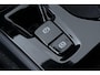Volvo XC40 T5 Recharge R-Design | Camera | Keyless | Elektrische Achterklep | Apple Carplay | Navigatie | 19 Inch