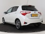 Toyota Yaris 1.5 Hybrid Premium | Dealer Onderhouden | Panoramadak | Climate Control | Cruise Control | Navigatie | Bluetooth | Elektrisch verstelbaar+inkapbare spiegels |