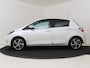 Toyota Yaris 1.5 Hybrid Premium | Dealer Onderhouden | Panoramadak | Climate Control | Cruise Control | Navigatie | Bluetooth | Elektrisch verstelbaar+inkapbare spiegels |