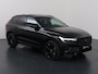 Volvo XC60 2.0 T6 Plug-in hybrid AWD Ultra Black Edition | Trekhaak Elektr. | Luchtvering | Bowers & Wilkins | Parkeercamera 360° | Stoelventilatie | Navigatie | Nappa Lederen Bekleding|