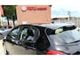 Peugeot 208 Benzine 1.200 Luxe 5-Deurs * Navigatie * Airco * Trekhaak * DAB Radio * Cruise Control * Zwart * NAP Kilometer Autopas * Vingerhoets; Vierde Generatie Eersteklas Service. Al meer dan 100 jaar een begrip in de Brabantse Kempen
