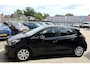 Peugeot 208 Benzine 1.200 Luxe 5-Deurs * Navigatie * Airco * Trekhaak * DAB Radio * Cruise Control * Zwart * NAP Kilometer Autopas * Vingerhoets; Vierde Generatie Eersteklas Service. Al meer dan 100 jaar een begrip in de Brabantse Kempen