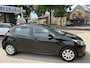 Peugeot 208 Benzine 1.200 Luxe 5-Deurs * Navigatie * Airco * Trekhaak * DAB Radio * Cruise Control * Zwart * NAP Kilometer Autopas * Vingerhoets; Vierde Generatie Eersteklas Service. Al meer dan 100 jaar een begrip in de Brabantse Kempen
