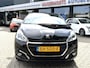 Peugeot 208 Benzine 1.200 Luxe 5-Deurs * Navigatie * Airco * Trekhaak * DAB Radio * Cruise Control * Zwart * NAP Kilometer Autopas * Vingerhoets; Vierde Generatie Eersteklas Service. Al meer dan 100 jaar een begrip in de Brabantse Kempen