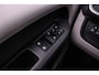 Volkswagen ID. Buzz Pro Bulli 286PK 86 kWh LWB 7p. | 2027 model | Trekhaak | 21" | Open & Close Pakket | 7-zits pakket | Comfortpakket 'plus' | Design Pakket | Assistance Pakket Plus | Netto-ACTIEprijs; RIJKLAAR INCL. BTW/BPM, (bij koop of lease via HK) | €.2.500,= INRUILPREMIE BESCHIKBAAR |