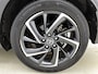 Toyota C-HR / C-HR+ 2.0 Hybrid Dynamic | Dealer onderhouden | Apple CarPlay/Android Auto | Cruise Control Adaptive | Achteruitrijcamera | Parkeersensoren voor+achter |