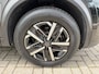 Peugeot 2008 1.2 Hybrid 145 Style Zwart