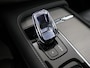 Volvo XC90 2.0 T8 Recharge AWD Ultimate Bright | 7p. | Trekhaak Elektr. | Panoramadak | Luchtvering | Navigatie | Patrkeercamera 360° | Stoel/Stuurverwarming |
