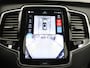 Volvo XC90 2.0 T8 Recharge AWD Ultimate Bright | 7p. | Trekhaak Elektr. | Panoramadak | Luchtvering | Navigatie | Patrkeercamera 360° | Stoel/Stuurverwarming |