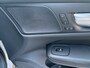 Volvo V60 B3 Automaat Inscription / Stoelverwarming / Elektr. Verstelb. Voorstoelen / Panoramadak /
