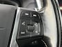 Volvo XC60 2.0 T5 FWD R-Design | Panorama dak | Standkachel | Bi-xenon koplampen | 20" velgen | Navigatie | Elektrische stoelverstelling | Stoelverwarming | Lederen sportstoelen | Voorruitverwarming | Volvo On Call |