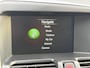 Volvo XC60 2.0 T5 FWD R-Design | Panorama dak | Standkachel | Bi-xenon koplampen | 20" velgen | Navigatie | Elektrische stoelverstelling | Stoelverwarming | Lederen sportstoelen | Voorruitverwarming | Volvo On Call |