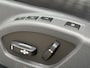 Volvo XC60 2.0 T5 FWD R-Design | Panorama dak | Standkachel | Bi-xenon koplampen | 20" velgen | Navigatie | Elektrische stoelverstelling | Stoelverwarming | Lederen sportstoelen | Voorruitverwarming | Volvo On Call |