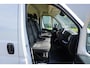 Fiat Ducato 35H 2.3 MultiJet L3H2 in Topstaat |1e eigenaar |Automaat |Grijs |160 pk |3500 KG |2e airbag |Camera |Cruise |Navi |Climate control |Trekhaak |EURO6