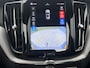 Volvo XC60 2.0 T8 455 pk Plug-in hybrid AWD Ultimate Dark Luchtvering Bowers Wilkins Audio Trekhaak 21 Inch Velgen 360 Camera Head-Up Display Plug in Hybride Ram Vol Opties Thunder Grey Metallic !