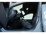 Volvo XC60 2.0 T6 Plug-in hybrid AWD Ultra Black Edition | Luchtvering | Harman Kardon Premium Audio | 360° Parkeercamera | Parkeersensoren voor + achter | Head-up Display | Google Infotainment | Stoelverwarming | Stuurwielverwarming