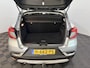 Renault Captur 100PK TCe Edition One | Trekhaak | Bose Audio | 360 Camera | Climate Control | Cruise Control | Apple CarPlay/Android Auto |