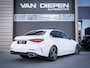 Mercedes-Benz C-klasse 300 AMG Line - BTW l Pano l 360cam l Sfeerverlichting