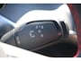 Volkswagen ID. Buzz GTX 4MOTION 86 kWh LWB 7p. 340PK / 250kW, 7 zitplaatsen, Harman Kardon geluidssysteem, 21" LMV, head-up display, wegklapbare trekhaak, elektrisch verstelbare voorstoelen met geheugen- en massagefunctie, elektrische schuiframen in schuifdeuren, keyless advanced, elektrische schuifdeuren links en rechts gecombineerd met elektrische achterklep, adaptieve cruise control (ACC) met Travel Assist, discover pro navigatie, verwarmbare voorstoelen, verwarmbaar multifunctioneel lederen stuurwiel, LED Matrix (IQ.Lights), alarm klasse II, rondomzichtcamera (Area View), 3-zone climatronic, Apple Carplay & Android Auto, dodehoekdetectie (Side Assist), dynamisch grootlichtassistent (Dynamic Light Assist), keyless go & entry etc.