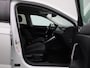 Volkswagen Polo 1.0 TSI Life Business 95pk | Navigatie | Apple Carplay/Android Auto | Cruise control adaptief | Digital Cockpit Pro | Climatronic (automatische airco) | Parkeer sensoren voor en achter | stoelverwarming |