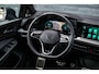 Volkswagen Golf 1.5 eTSI R-Line | IQ Light | Panoramadak | Camera