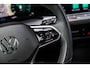 Volkswagen Golf 1.5 eTSI R-Line | IQ Light | Panoramadak | Camera