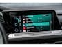 Volkswagen Golf 1.5 eTSI R-Line | IQ Light | Panoramadak | Camera