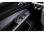 Volkswagen Golf 1.5 eTSI R-Line | IQ Light | Panoramadak | Camera