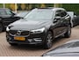 Volvo XC60 2.0 T8 Twin Engine AWD Inscription / Trekhaak / Panoramadak / 360Camera / Head-up / Bowers & Wilkens / 20'' / CarPlay / Navigatie / Stoelventilatie+Massage+Verwarming / Stuurverwarming / Dodehoek / DAB / ACC