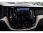 Volvo XC60 2.0 T8 Twin Engine AWD Inscription / Trekhaak / Panoramadak / 360Camera / Head-up / Bowers & Wilkens / 20'' / CarPlay / Navigatie / Stoelventilatie+Massage+Verwarming / Stuurverwarming / Dodehoek / DAB / ACC