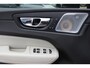 Volvo XC60 2.0 T8 Twin Engine AWD Inscription / Trekhaak / Panoramadak / 360Camera / Head-up / Bowers & Wilkens / 20'' / CarPlay / Navigatie / Stoelventilatie+Massage+Verwarming / Stuurverwarming / Dodehoek / DAB / ACC